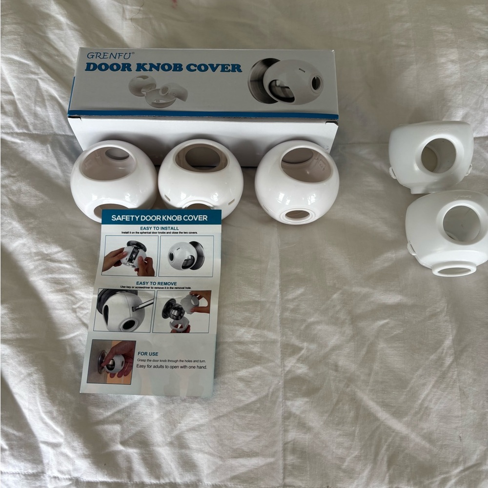 Baby proofing safety door knob covers